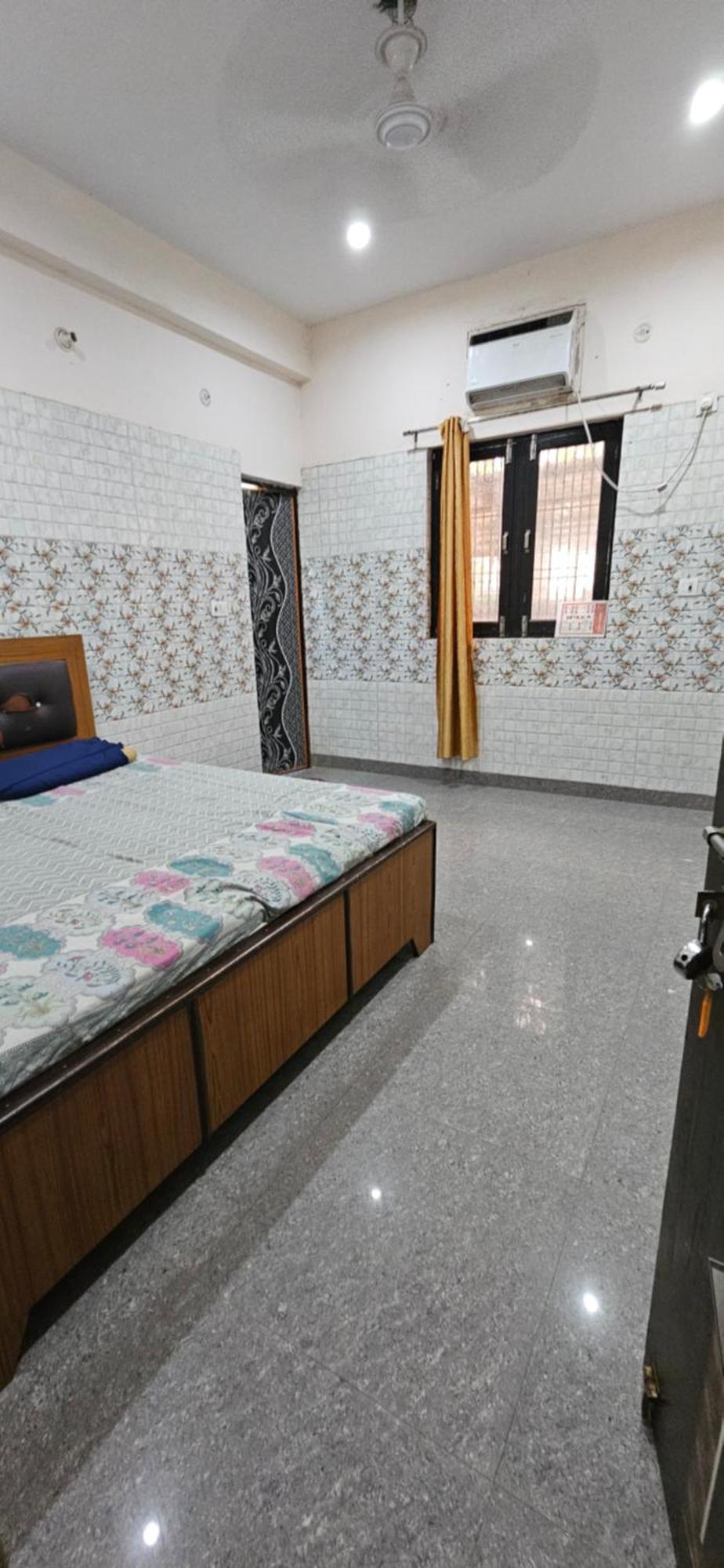 Shri Jagannath Dham Hotell Vrindāvan Eksteriør bilde